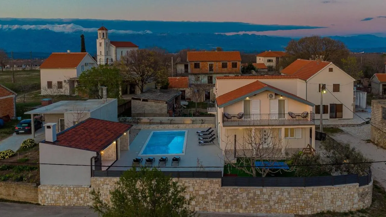 Villa Petar Zadarvillas Donji Kasic