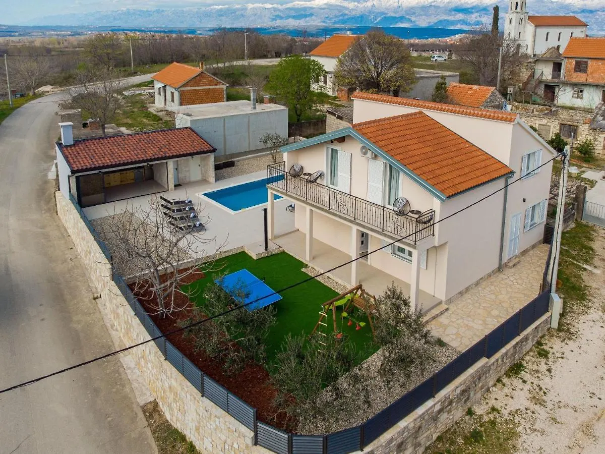 Villa Petar Zadarvillas Donji Kasic 0*,  Croatia
