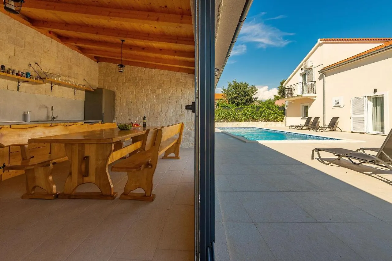 Villa Petar Zadarvillas Donji Kasic Croatia